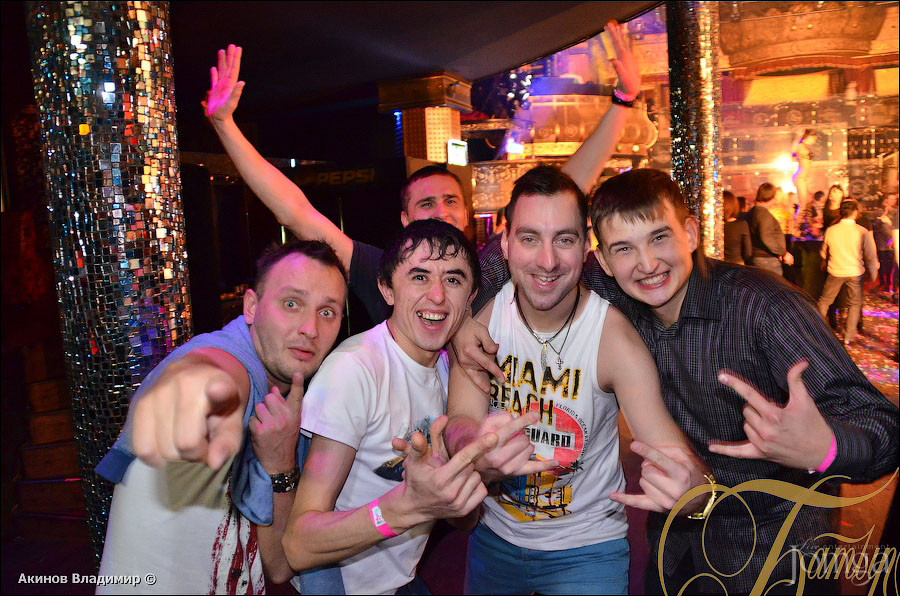 Фотография с НАМ XVI ЛЕТ / "WELL DONE" в Батыр