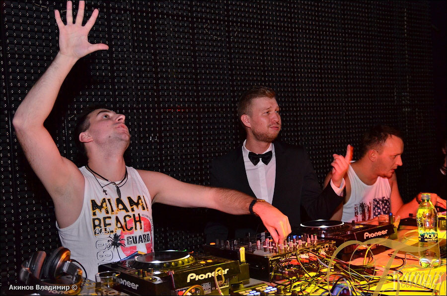 Фотография с НАМ XVI ЛЕТ / "WELL DONE" в Батыр