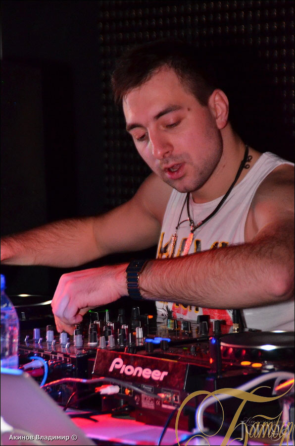 Фотография с НАМ XVI ЛЕТ / "WELL DONE" в Батыр