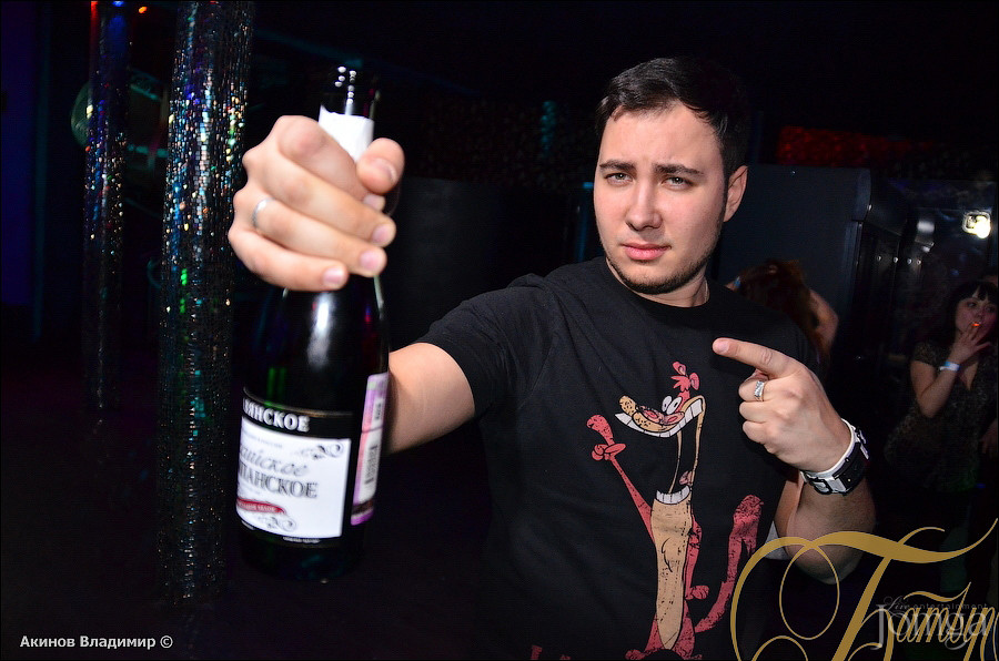 Фотография с СИНИЙ ГЛАМУР ИЛИ МЫ ЛЮБИМ АЛКОТРЭШ! в Батыр