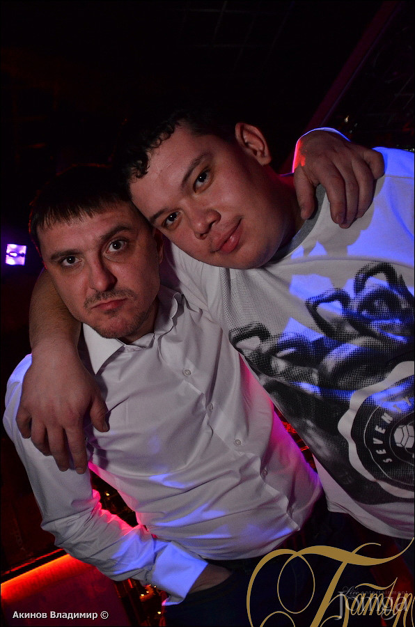 Фотография с СИНИЙ ГЛАМУР ИЛИ МЫ ЛЮБИМ АЛКОТРЭШ! в Батыр