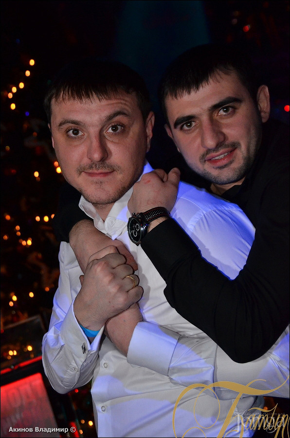 Фотография с СИНИЙ ГЛАМУР ИЛИ МЫ ЛЮБИМ АЛКОТРЭШ! в Батыр