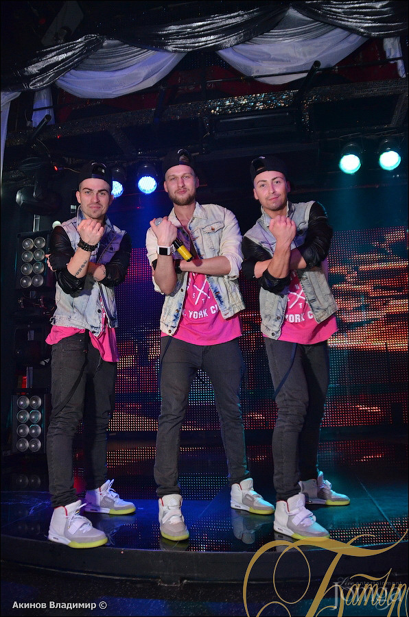 Фотография с СИНИЙ ГЛАМУР ИЛИ МЫ ЛЮБИМ АЛКОТРЭШ! в Батыр