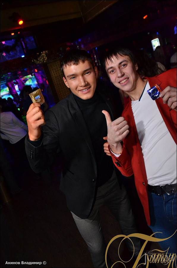 Фотография с СИНИЙ ГЛАМУР ИЛИ МЫ ЛЮБИМ АЛКОТРЭШ! в Батыр