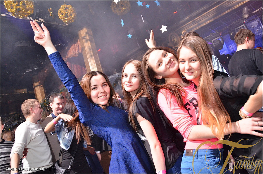 Фотография с  ТАНЬКА-ВСТАНЬКА или ГУЛЯЙ СТУДЕНТ! в Батыр