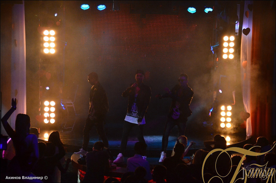 Фотография с У СОЛДАТА ВЫХОДНОЙ в Батыр