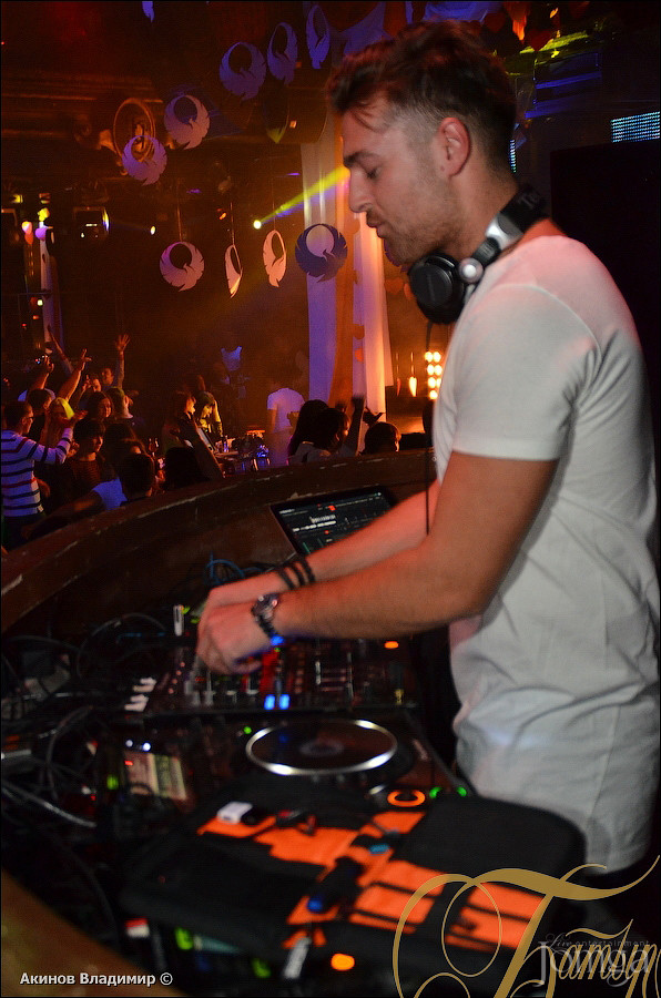 Фотография с DJ FENIX в Батыр