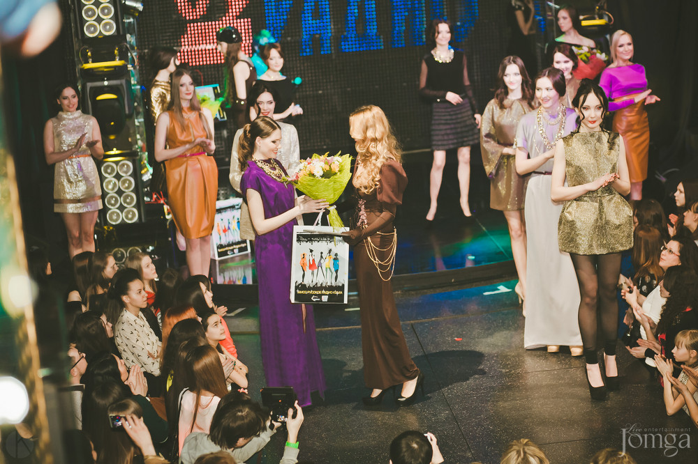 Фотография с Мисс Русское Радио Кама 2014 в Батыр