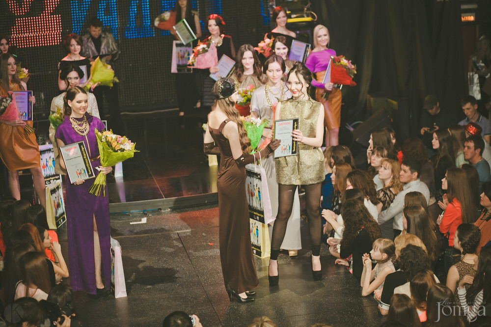 Фотография с Мисс Русское Радио Кама 2014 в Батыр