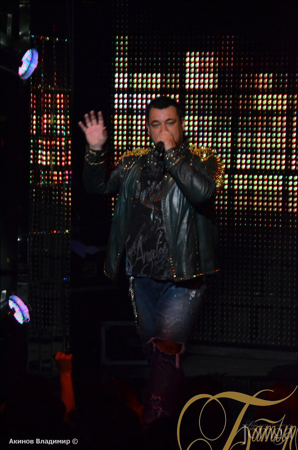 Фотография с РУКИ ВВЕРХ! в Батыр