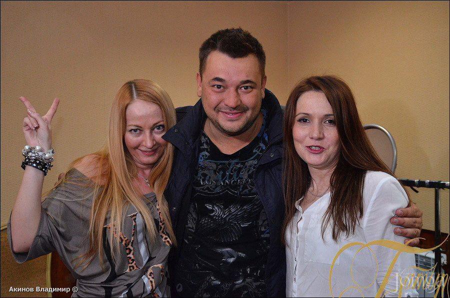 Фотография с РУКИ ВВЕРХ! в Батыр