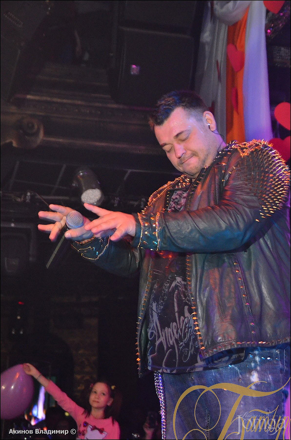 Фотография с РУКИ ВВЕРХ! в Батыр