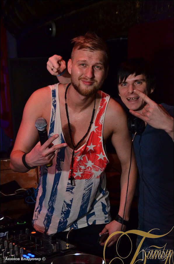 Фотография с РУКИ ВВЕРХ! в Батыр