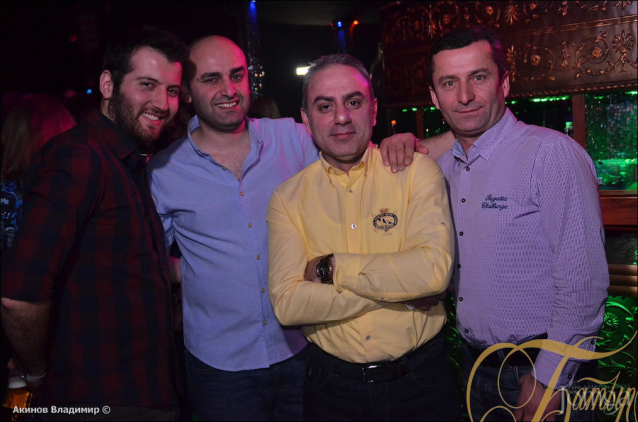 Фотография с DON'T PANIC! в Батыр