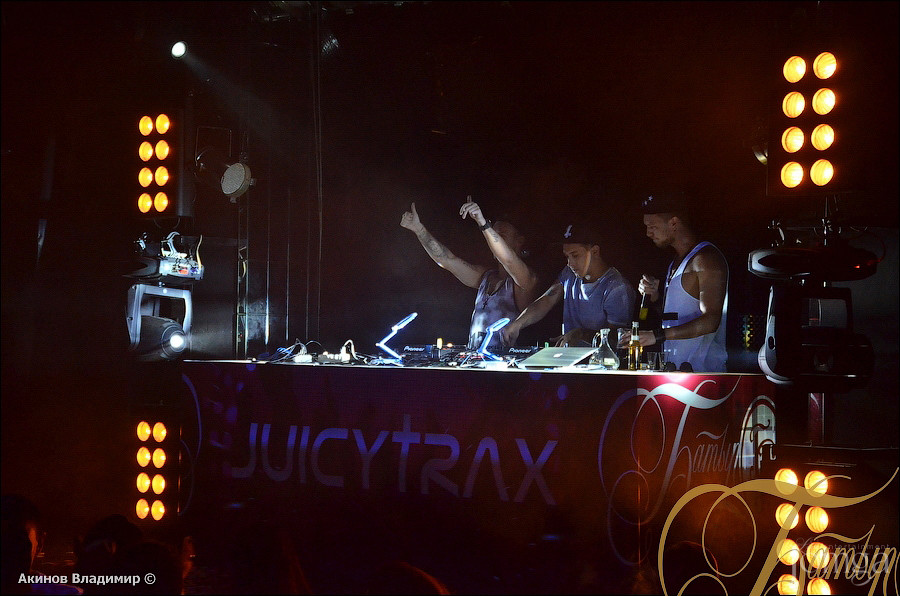 Фотография с JUICY TRAX в Батыр