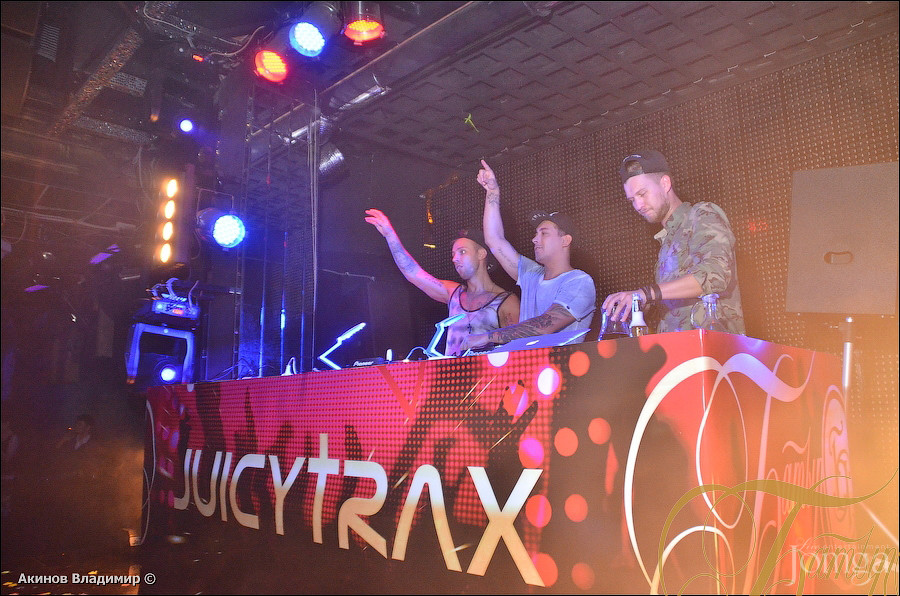 Фотография с JUICY TRAX в Батыр