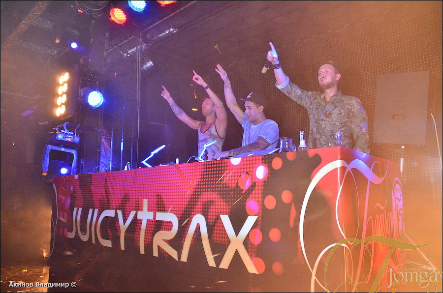 Фотография с JUICY TRAX в Батыр