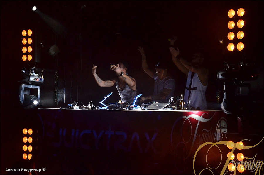 Фотография с JUICY TRAX в Батыр