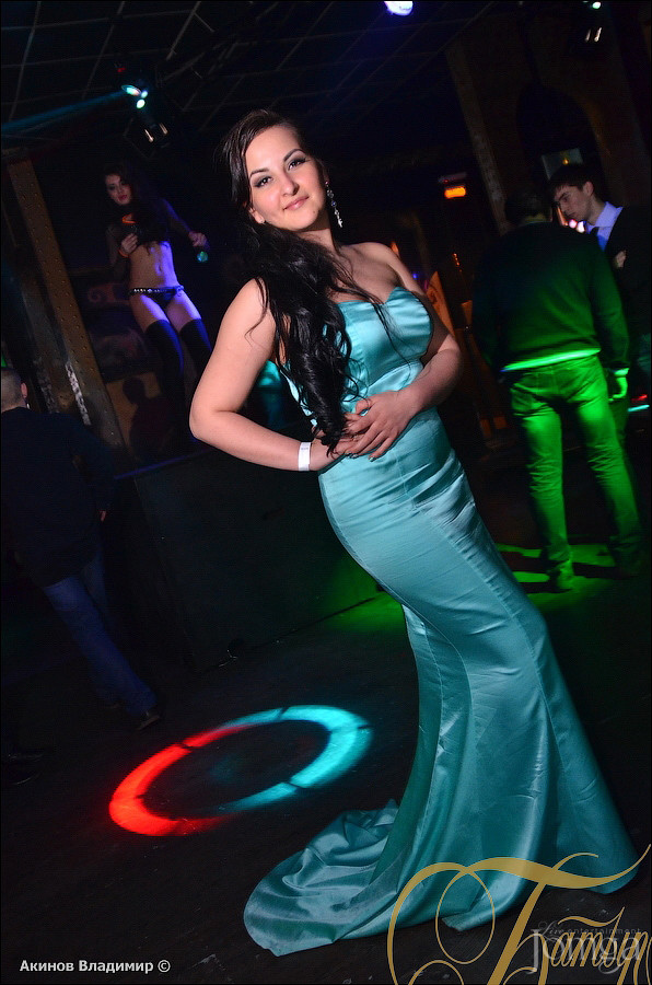 Фотография с ТАНЦУЙ И ПОВИНУЙСЯ в Батыр