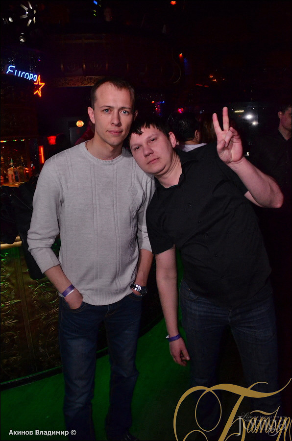 Фотография с ТАНЦУЙ И ПОВИНУЙСЯ в Батыр