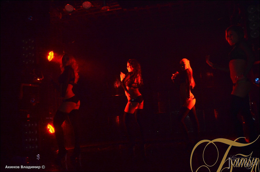 Фотография с ТАНЦУЙ И ПОВИНУЙСЯ в Батыр