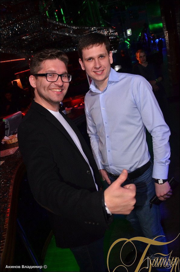 Фотография с ТАНЦУЙ И ПОВИНУЙСЯ в Батыр