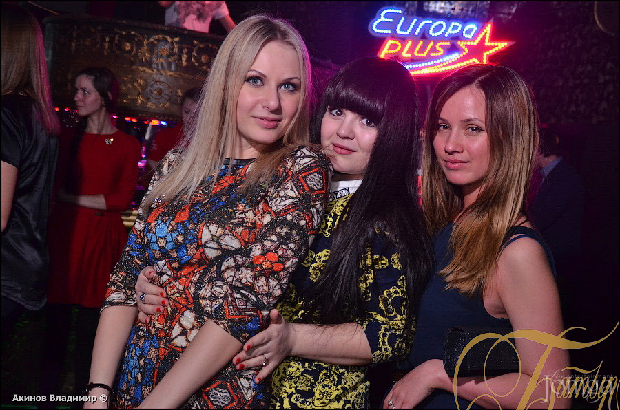 Фотография с ТАНЦУЙ И ПОВИНУЙСЯ в Батыр