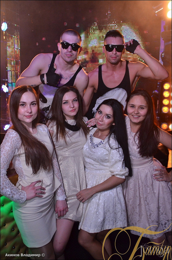 Фотография с ТАНЦУЙ И ПОВИНУЙСЯ в Батыр