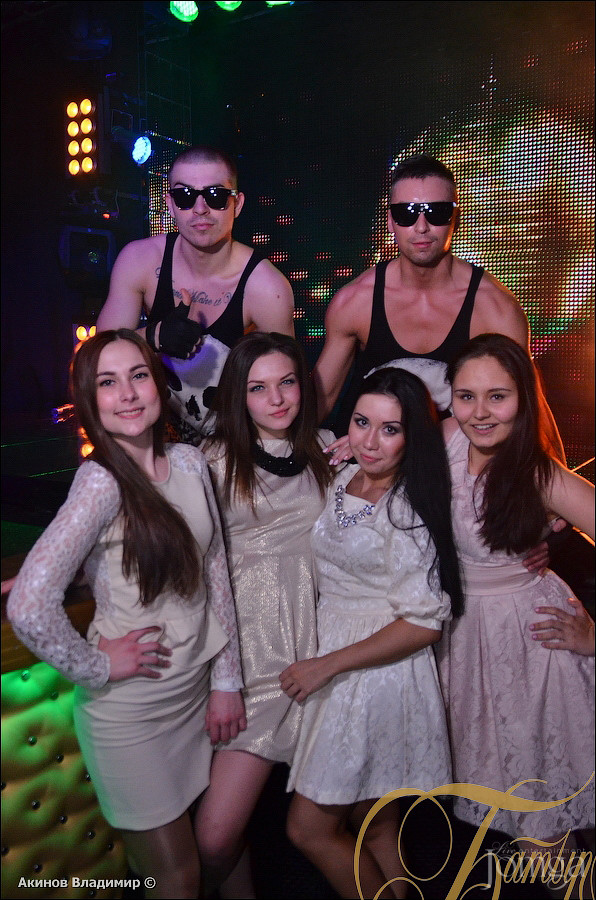 Фотография с ТАНЦУЙ И ПОВИНУЙСЯ в Батыр