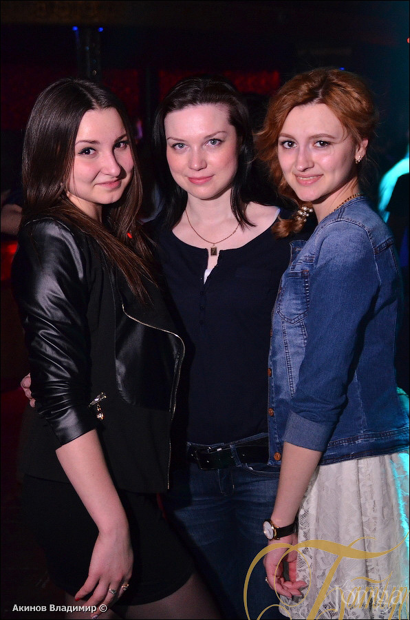 Фотография с ТАНЦУЙ И ПОВИНУЙСЯ в Батыр