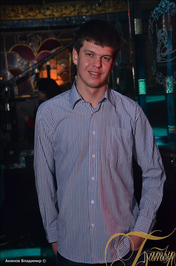 Фотография с ТАНЦУЙ И ПОВИНУЙСЯ в Батыр