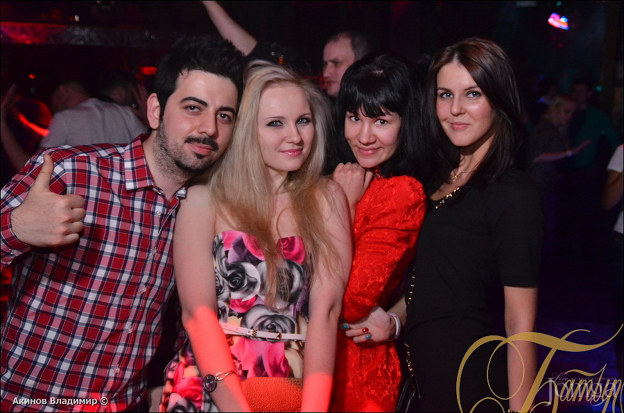 Фотография с ТАНЦУЙ И ПОВИНУЙСЯ в Батыр