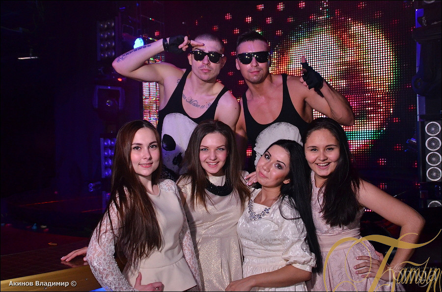 Фотография с ТАНЦУЙ И ПОВИНУЙСЯ в Батыр