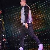 ТАНЦУЙ И ПОВИНУЙСЯ фото 175