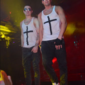 ТАНЦУЙ И ПОВИНУЙСЯ фото 191