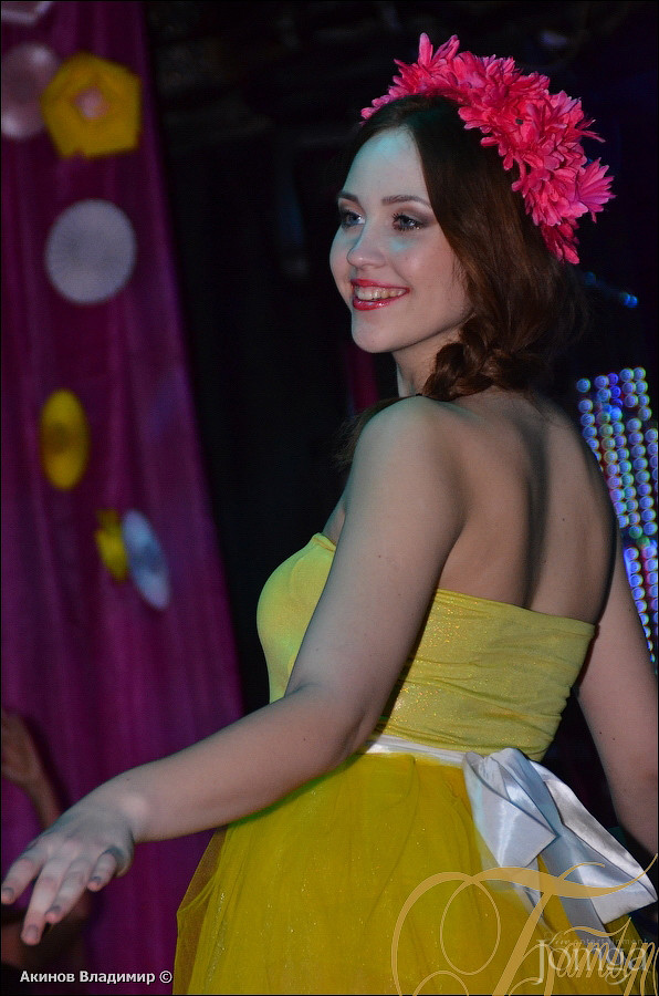 Фотография с КОРОЛЕВА ВЫПУСКНОГО БАЛА в Батыр