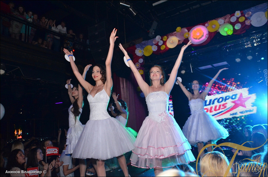 Фотография с КОРОЛЕВА ВЫПУСКНОГО БАЛА в Батыр