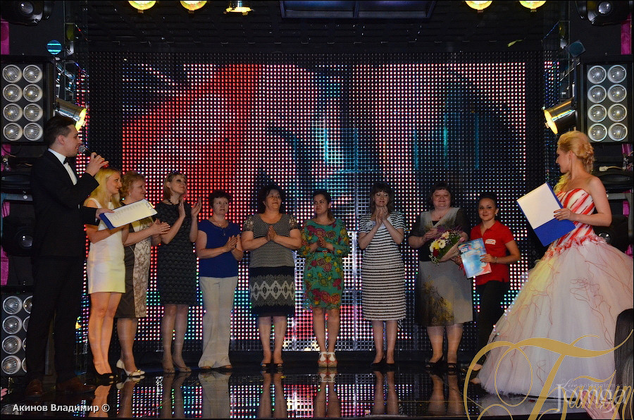 Фотография с КОРОЛЕВА ВЫПУСКНОГО БАЛА в Батыр