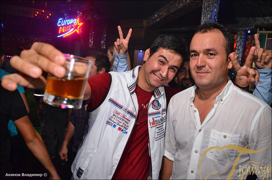 Фотография с DJ MEMFISA в Батыр