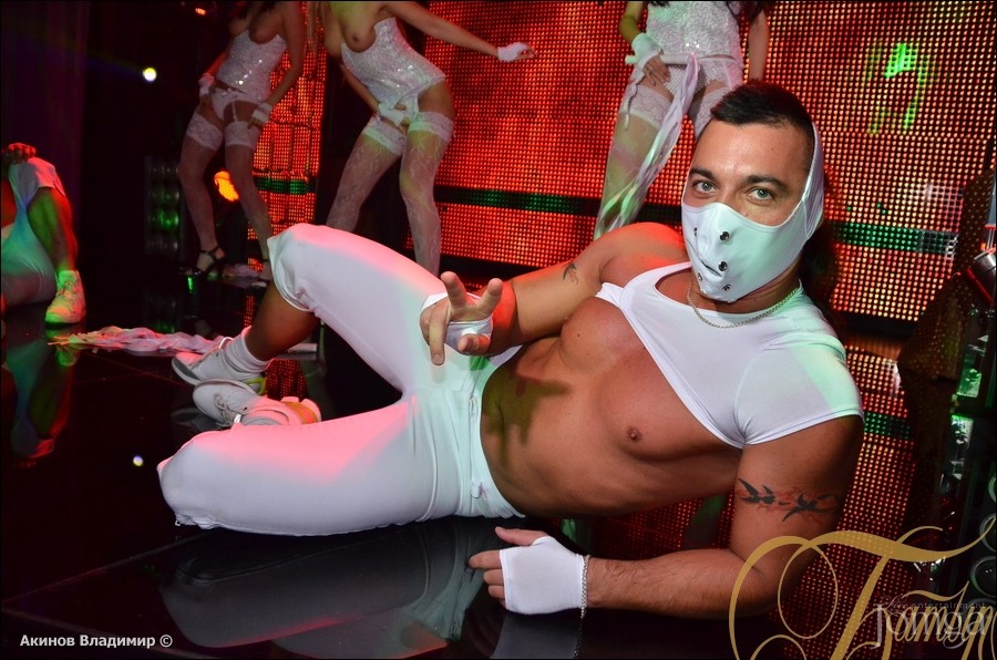 Фотография с МЫ ЗНАЕМ, ЧТО ВЫ ДЕЛАЛИ ЭТИМ ЛЕТОМ! в Батыр