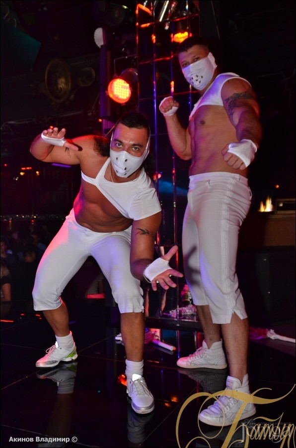 Фотография с МЫ ЗНАЕМ, ЧТО ВЫ ДЕЛАЛИ ЭТИМ ЛЕТОМ! в Батыр