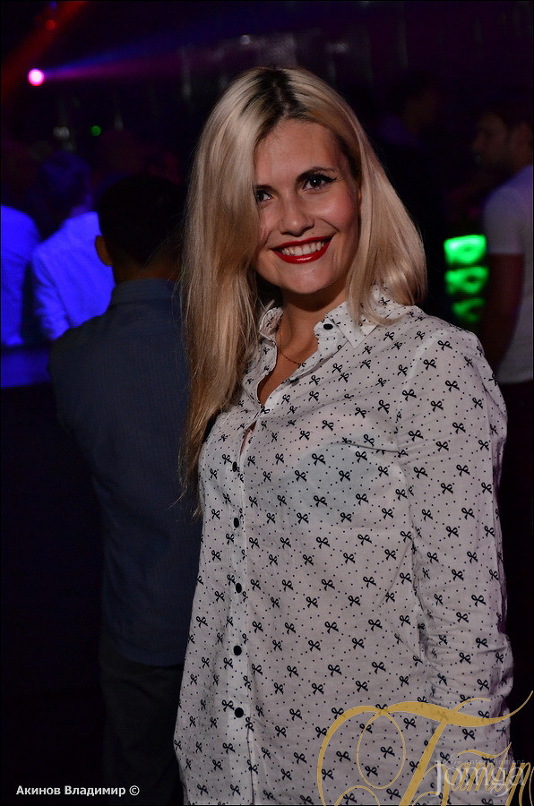 Фотография с ТАНЦУЙ И ПОВИНУЙСЯ! в Батыр