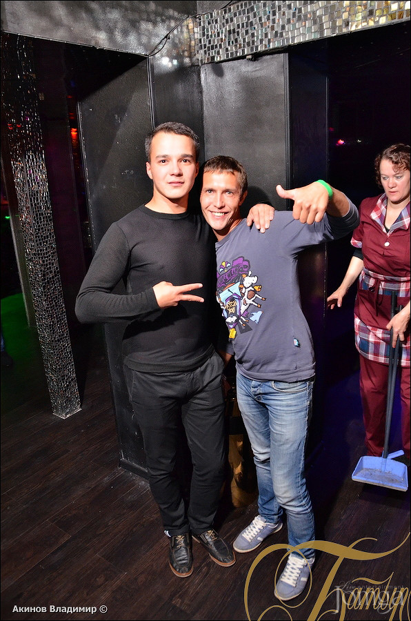 Фотография с ТАНЦУЙ И ПОВИНУЙСЯ! в Батыр