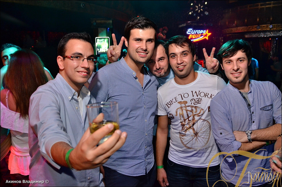 Фотография с ТАНЦУЙ И ПОВИНУЙСЯ! в Батыр