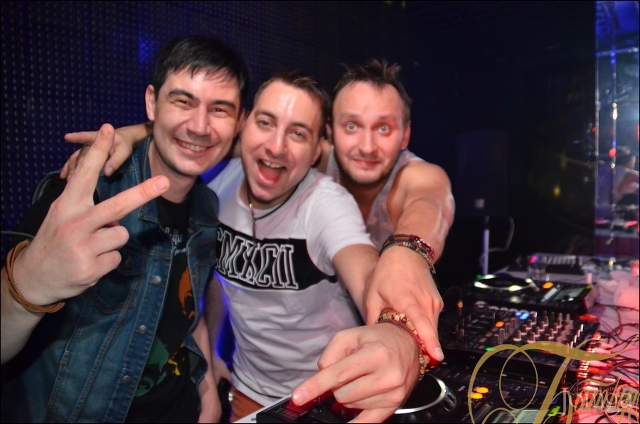 Фотография с WELL DONE DVJ SHOW в Батыр