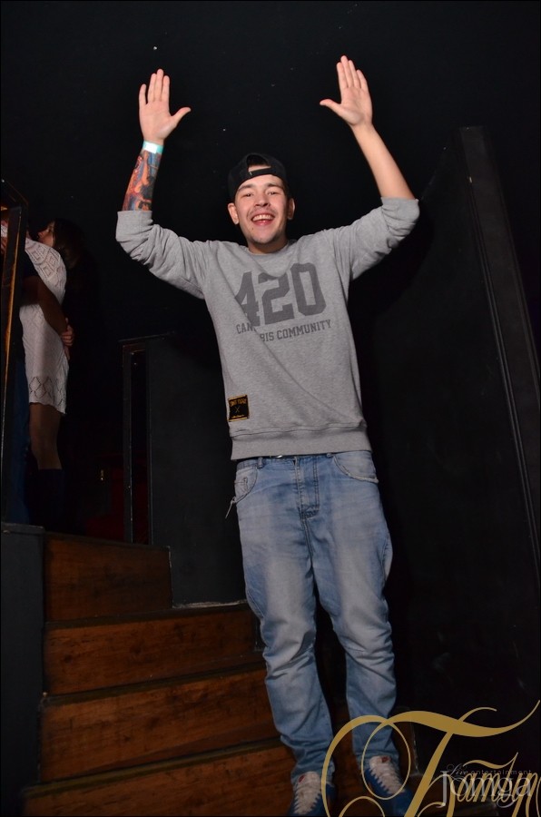 Фотография с WELL DONE DVJ SHOW в Батыр