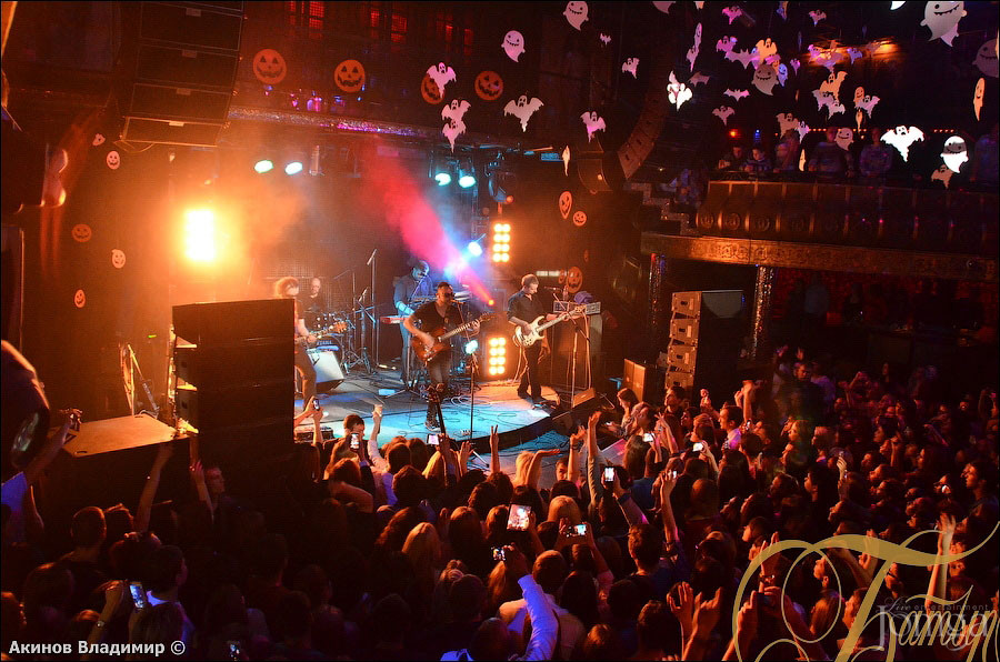 Фотография с концерт группы ЗВЕРИ в Батыр