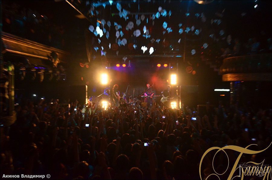 Фотография с концерт группы ЗВЕРИ в Батыр