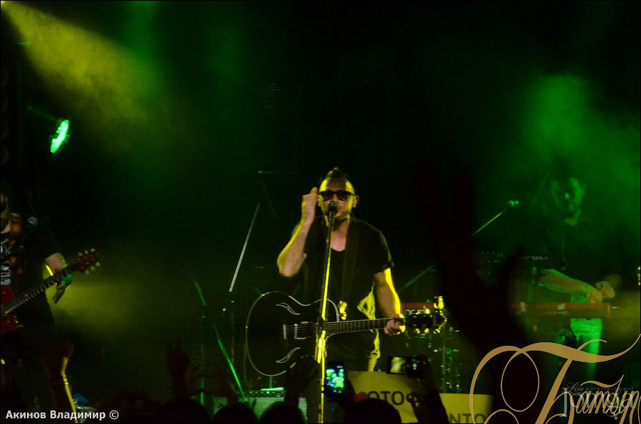 Фотография с концерт группы ЗВЕРИ в Батыр