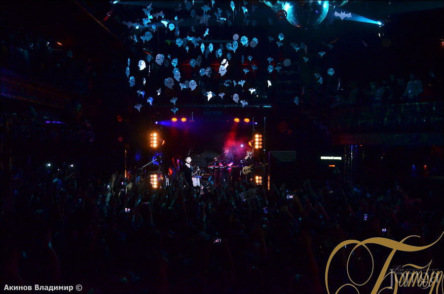 Фотография с концерт группы ЗВЕРИ в Батыр